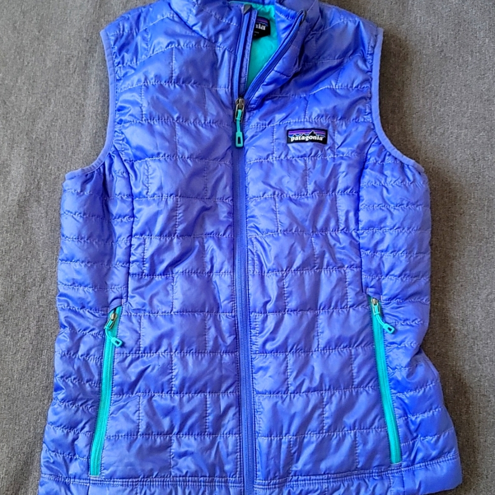Purple patagonia puffer vest S